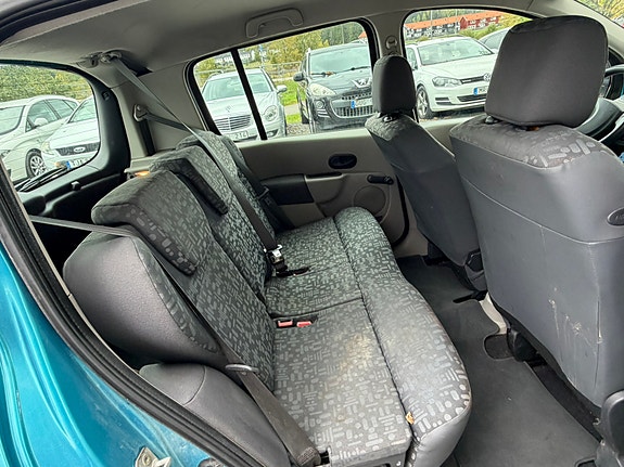 Renault Modus 15 of 18