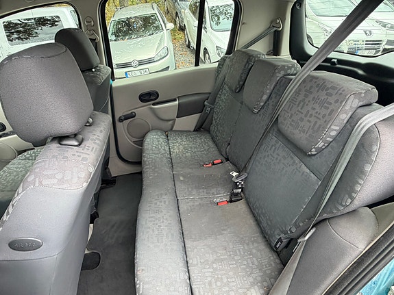 Renault Modus 12 of 18