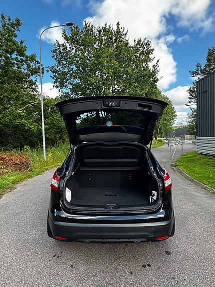 Nissan Qashqai 8 of 12