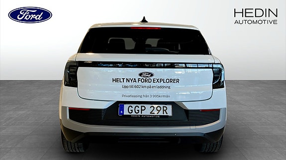 Ford Explorer 7 of 13