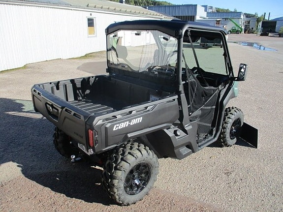 BRP Can-am Traxter HD7 3 of 5