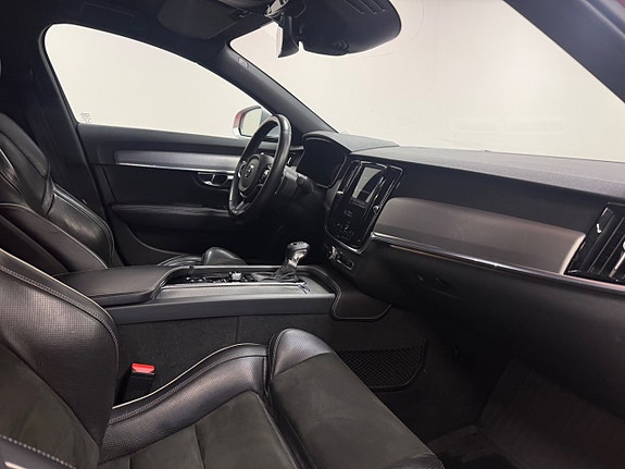 Volvo S90 12 of 21