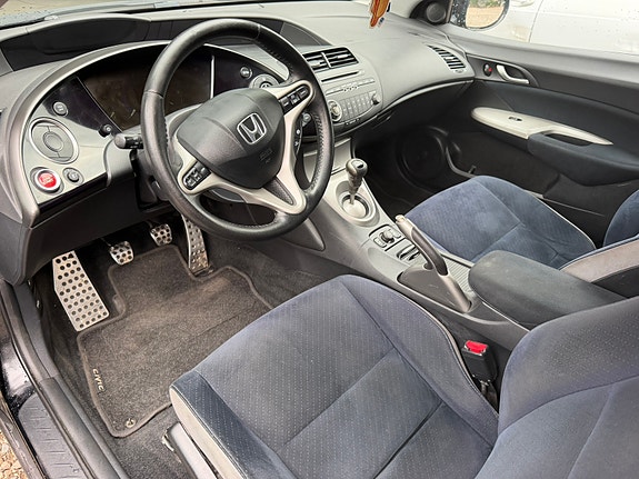 Honda Civic 6 of 8