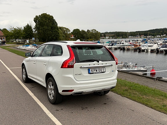 Volvo XC60 3 of 10