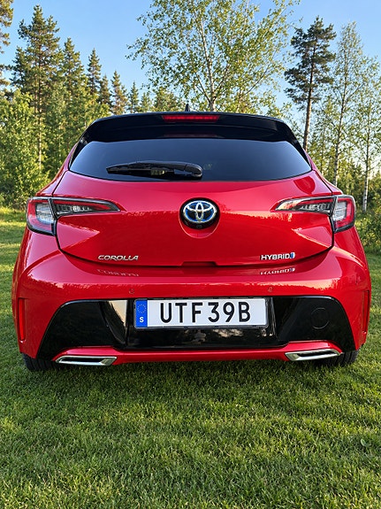 Toyota Corolla 5 of 11