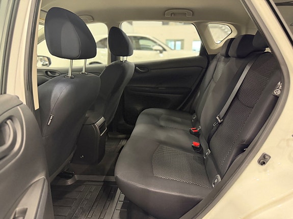 Nissan Pulsar 19 of 20