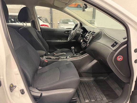 Nissan Pulsar 12 of 20