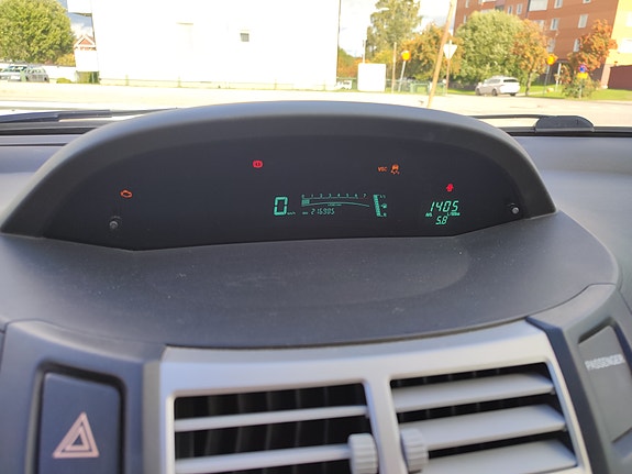 Toyota Yaris 18 of 26