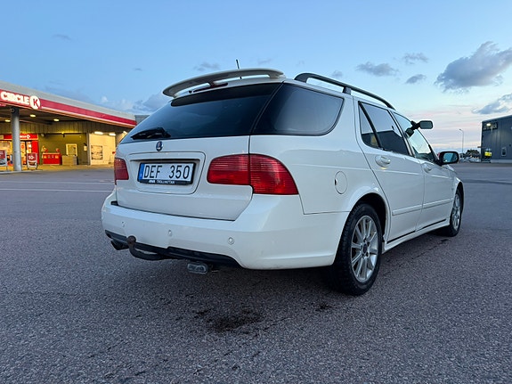 Saab 9-5 4 of 14