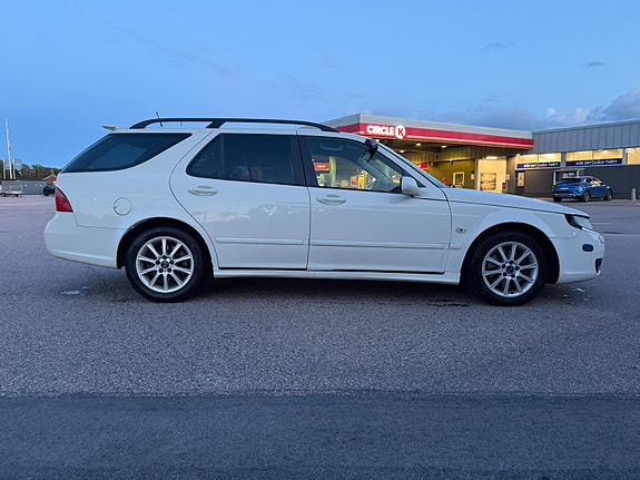Saab 9-5 6 of 14
