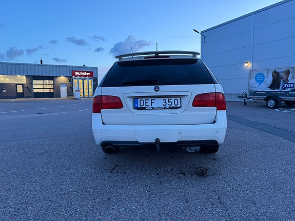 Saab 9-5 8 of 14