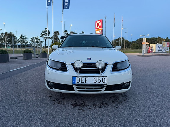 Saab 9-5 7 of 14