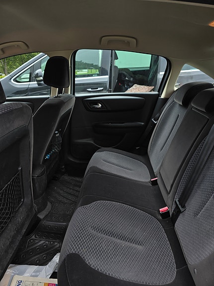 Citroen C4 11 of 11