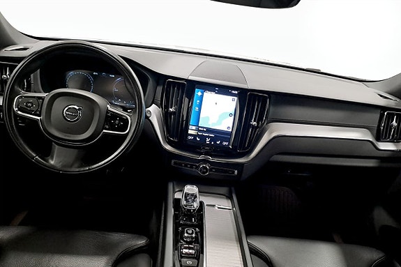 Volvo XC60 4 of 9