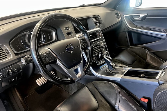 Volvo V60 5 of 9