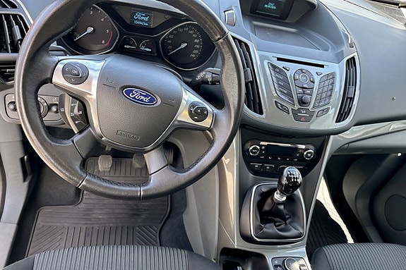 Ford C-Max 4 of 9