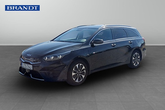 Kia Ceed 2 of 18