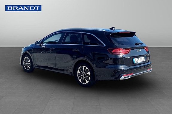 Kia Ceed 3 of 18