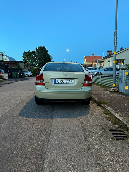 Volvo S40 6 of 17