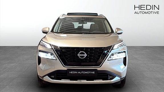 Nissan X-Trail 8 of 13