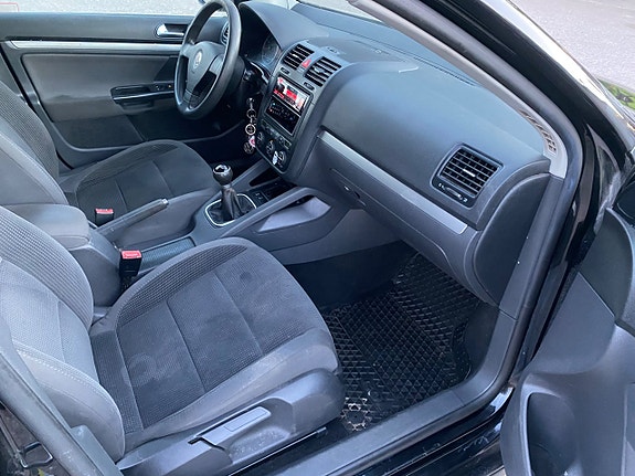 Volkswagen Golf I 9 of 14