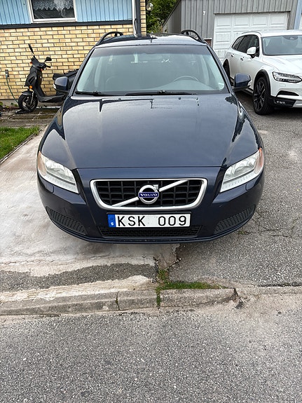 Volvo V70 6 of 11