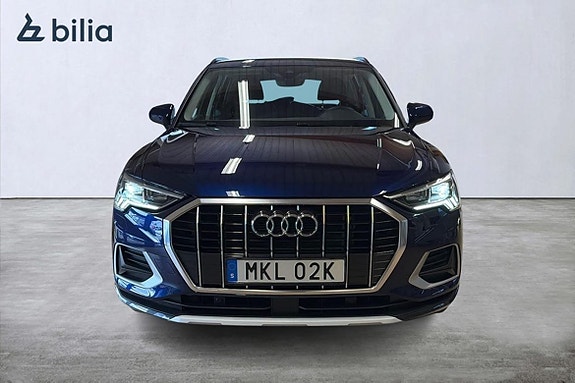 Audi Q3 6 of 22