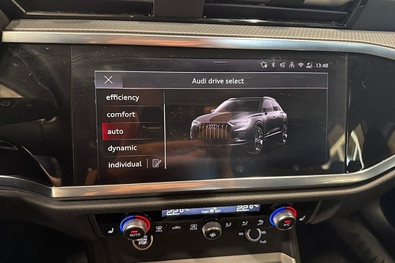 Audi Q3 18 of 22