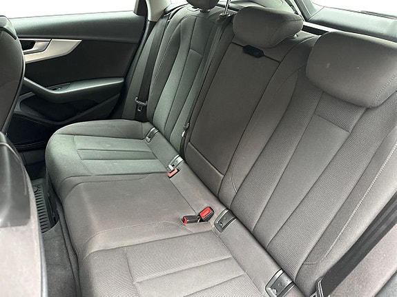 Audi A4 allroad 13 of 15