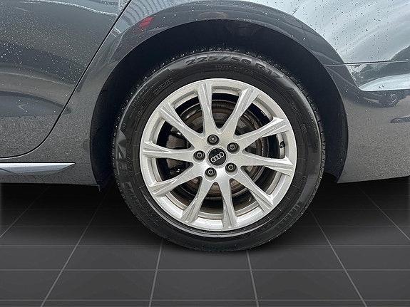Audi A4 5 of 6
