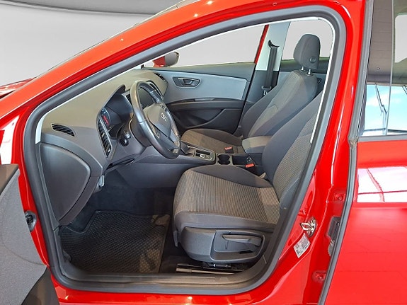 Seat Leon 9 of 15