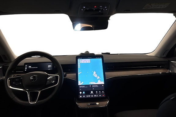 Volvo ES90 9 of 22