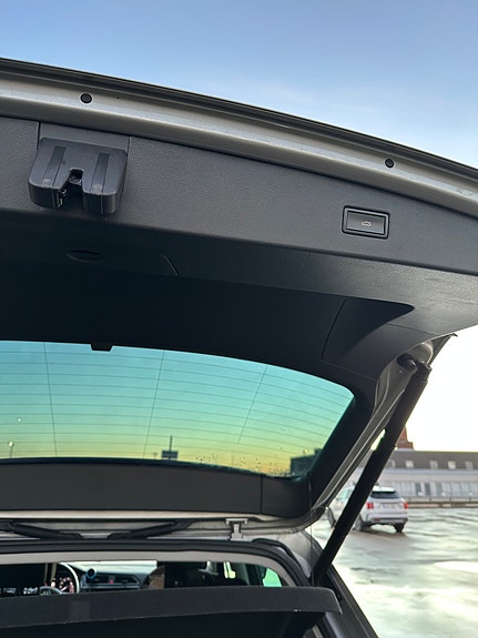 Volkswagen Tiguan 9 of 12