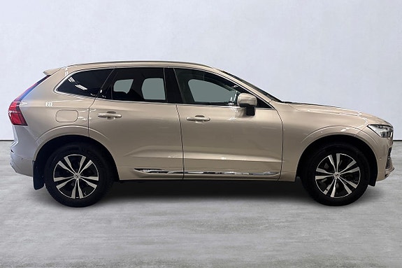 Volvo XC60 3 of 24