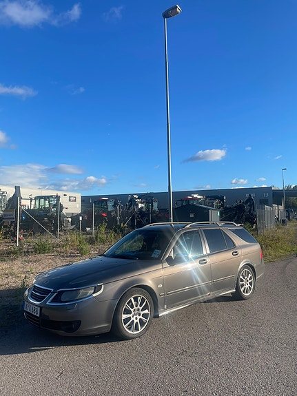 Saab 9-5 7 of 10