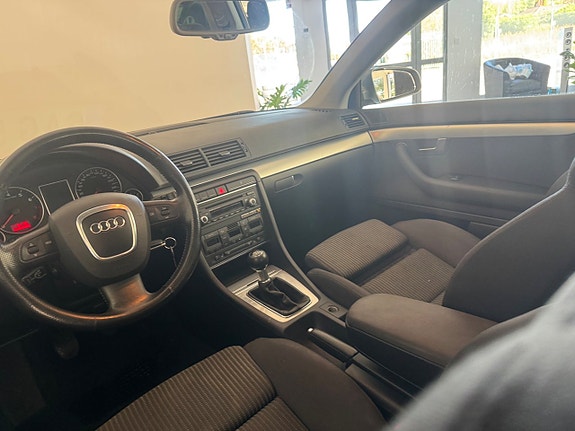 Audi A4 6 of 7