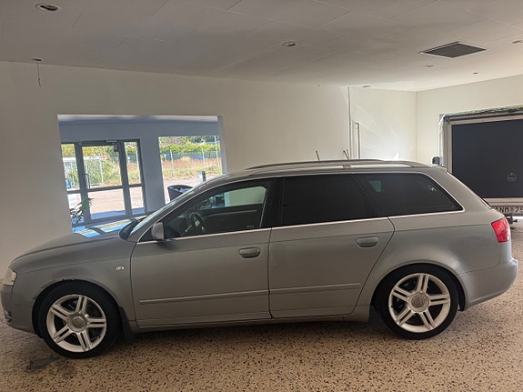 Audi A4 4 of 7