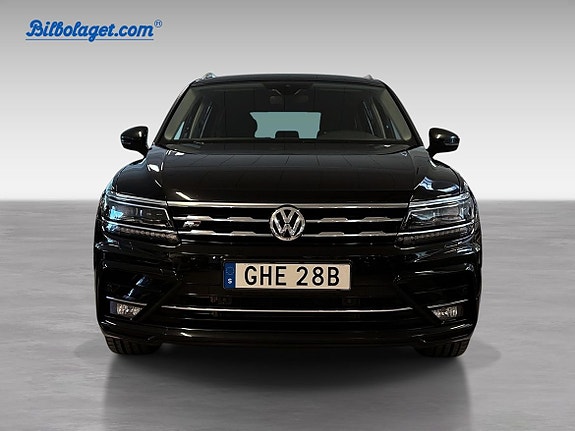 Volkswagen Tiguan Allspace 4 of 15