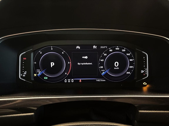 Volkswagen Tiguan Allspace 13 of 15