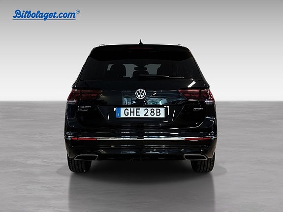 Volkswagen Tiguan Allspace 6 of 15