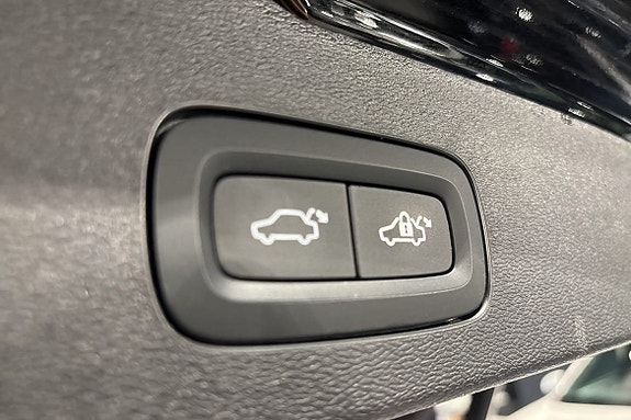 Volvo V60 15 of 16