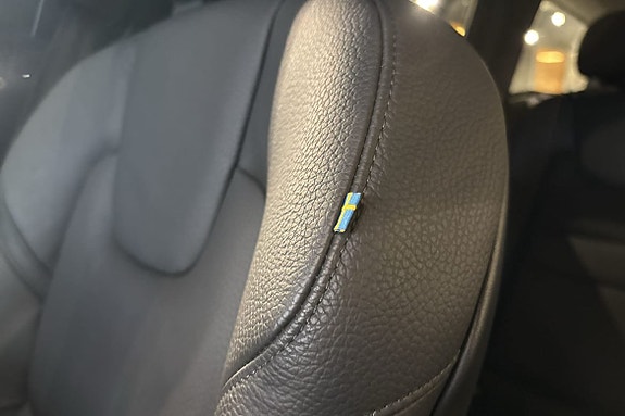 Volvo V60 14 of 16