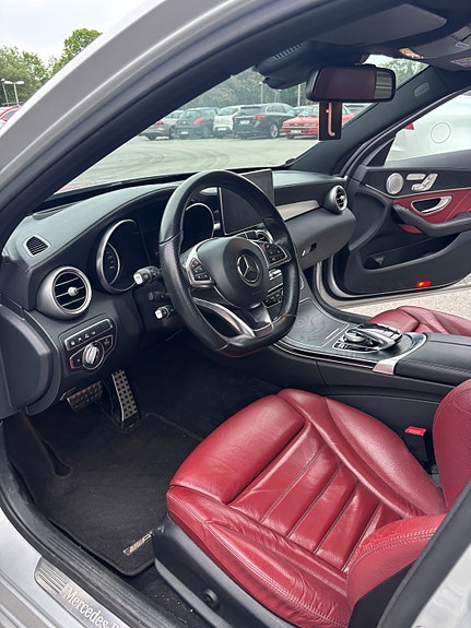 Mercedes-Benz C220 11 of 11