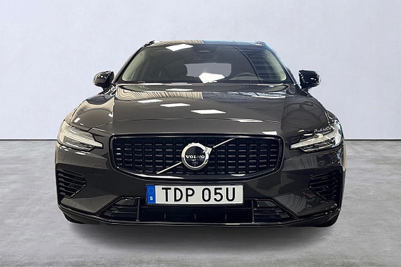 Volvo V60 7 of 28