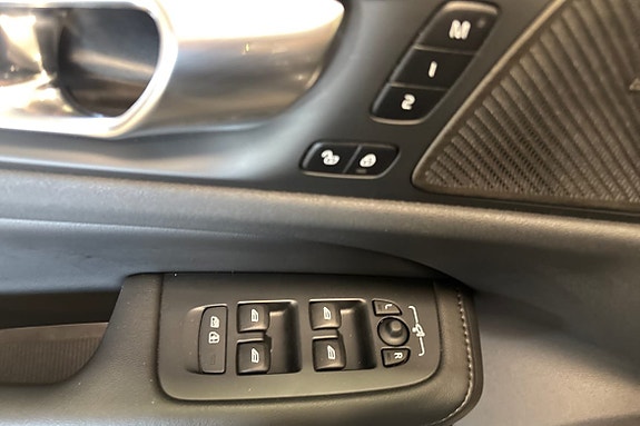 Volvo V60 27 of 28