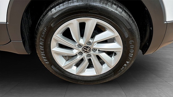 Volkswagen T-Cross 6 of 12