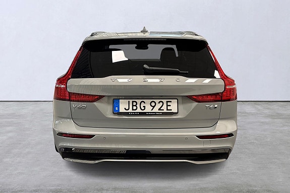 Volvo V60 5 of 27