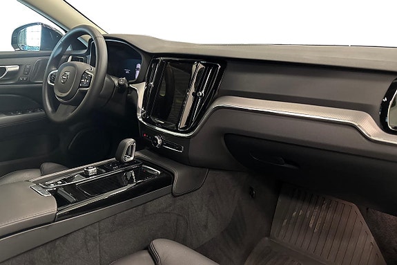 Volvo V60 10 of 27