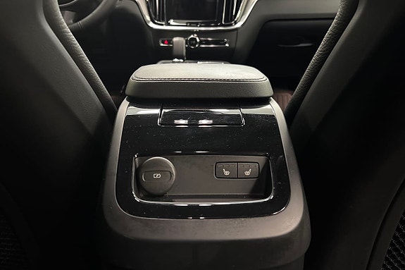 Volvo V60 26 of 27