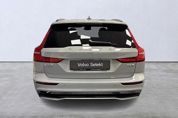 Volvo V60 5 of 24